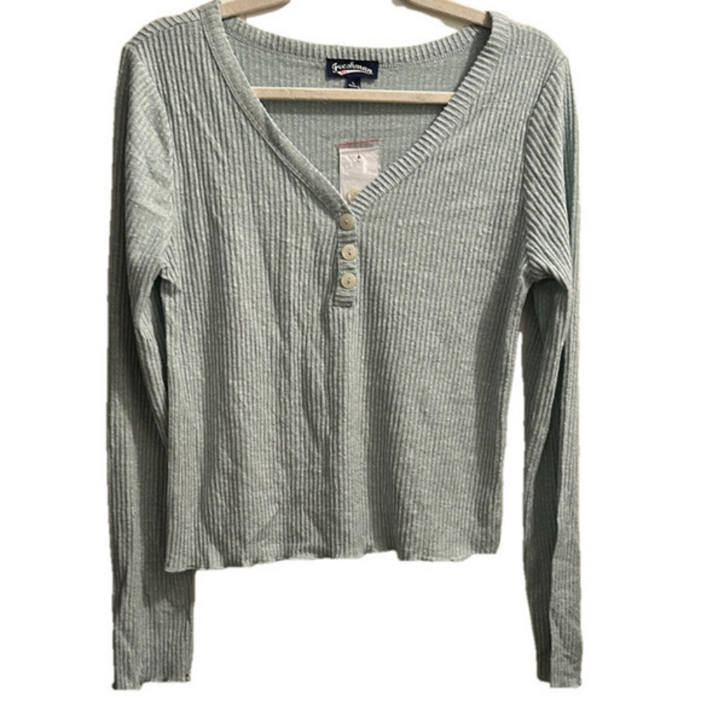 Freshman Light Mint Green Ribbed Blouse with Long Sleeves
